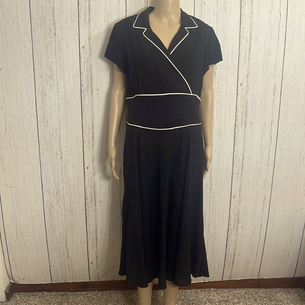 Vintage Maxi Dress Black Fit & Flare White Piping Size 16P